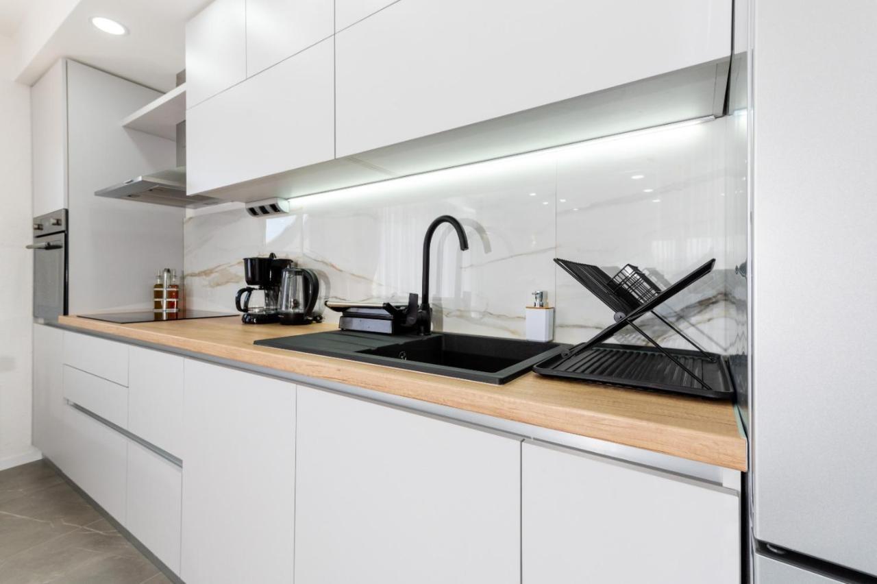 Apartment Vuletin Kaštela エクステリア 写真