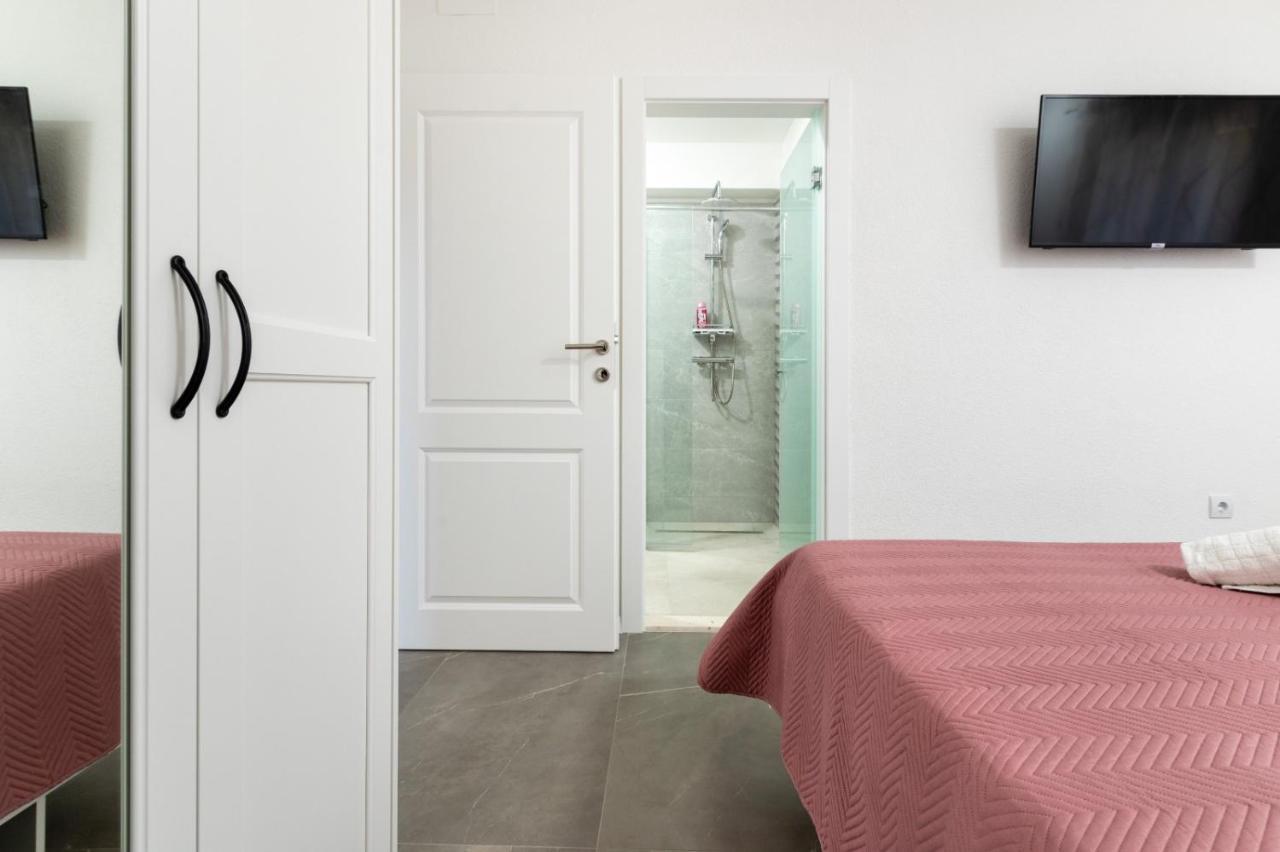 Apartment Vuletin Kaštela エクステリア 写真